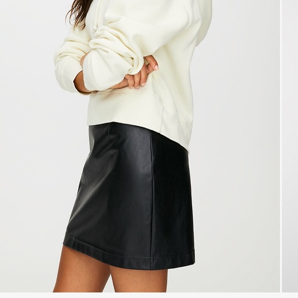 Aritzia Wilfred free oracle ribbed skirt - size xs - Picture 2 of 5